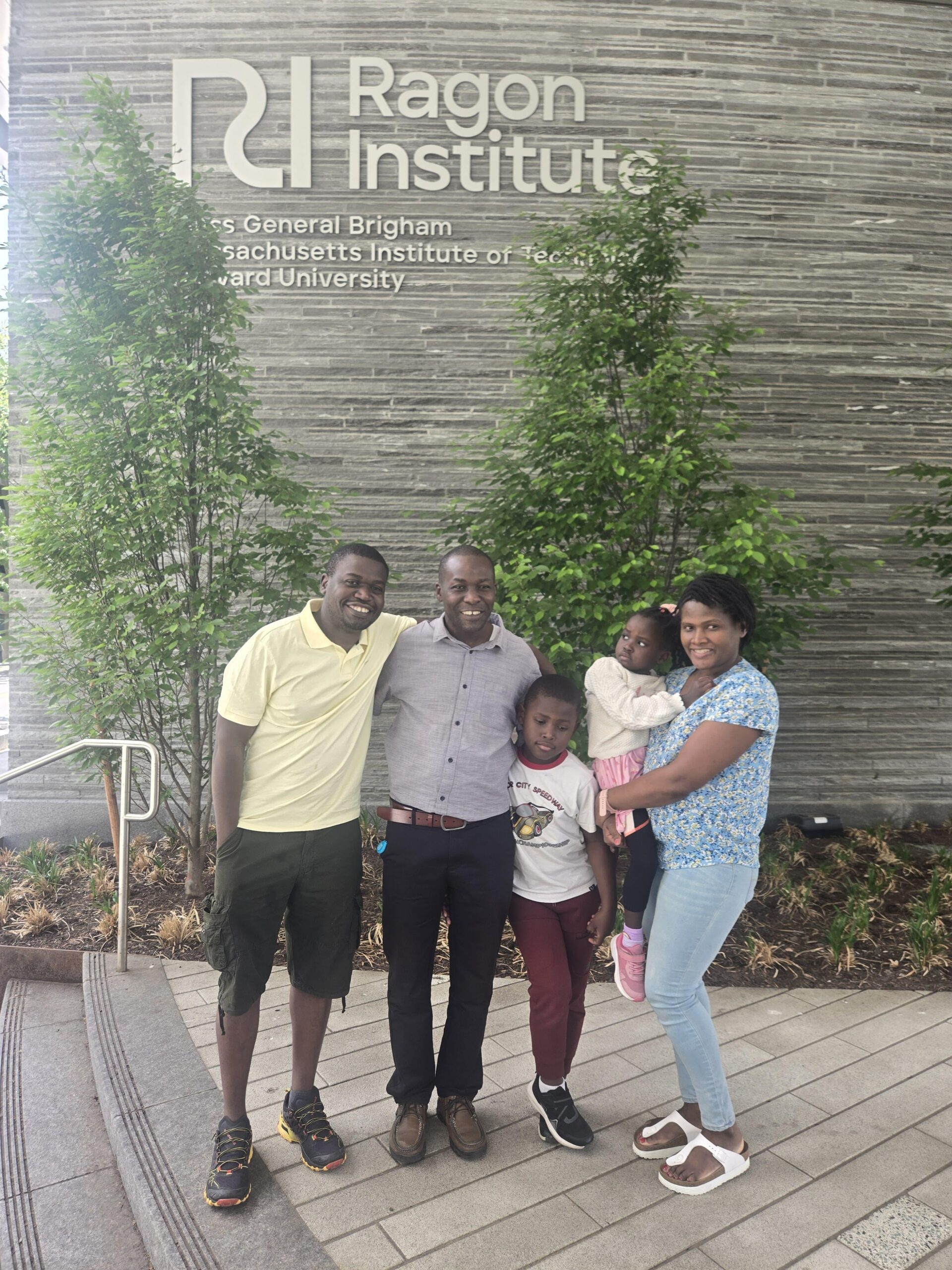 Bart with family visiting Ragon Institute.